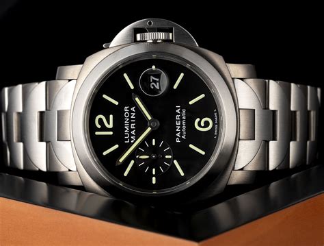 pam 221 panerai|luminor marina panerai automatic price.